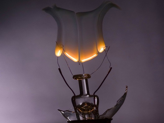 Ретро лампочка Эдисона - нить накаливания